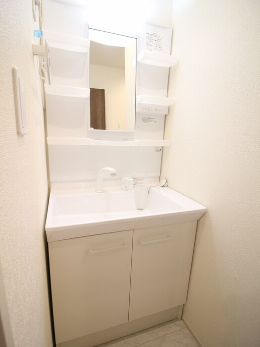 物件内観写真13　(洗面)