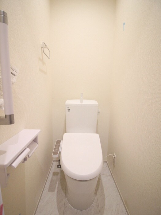 物件内観写真14　(トイレ)