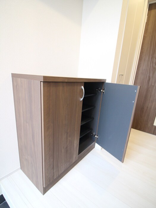 物件内観写真15　(靴箱)