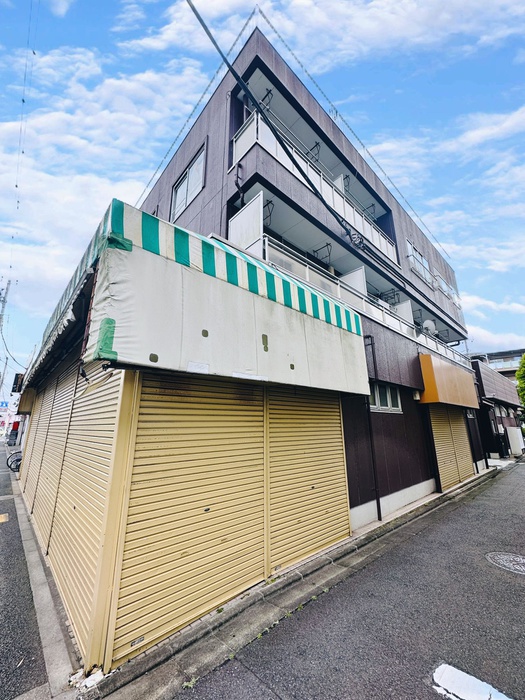 トモエビル
