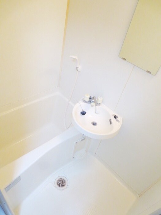 物件内観写真8　(バス／シャワールーム等)