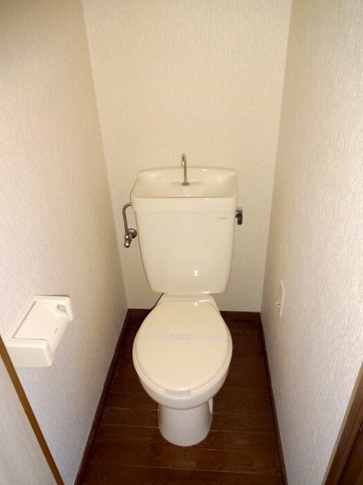 物件内観写真11　(トイレ)