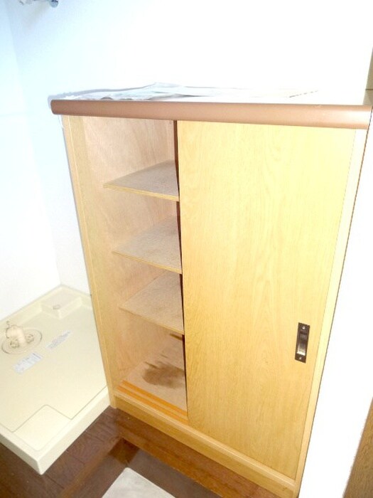 物件内観写真15　(靴箱)