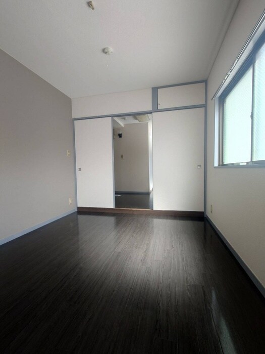 物件内観写真17　(居室)