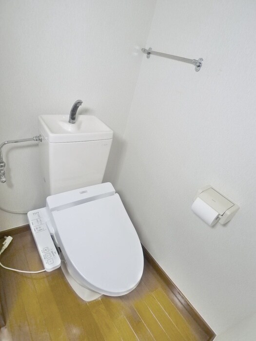 物件内観写真11　(トイレ)