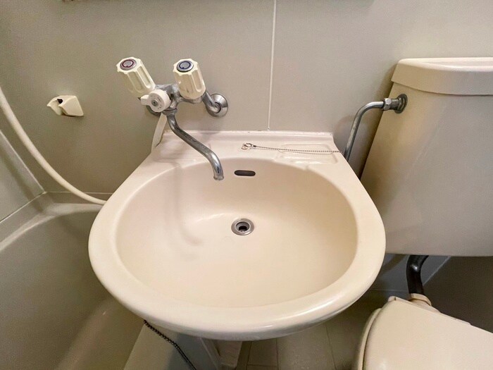 物件内観写真12　(洗面)