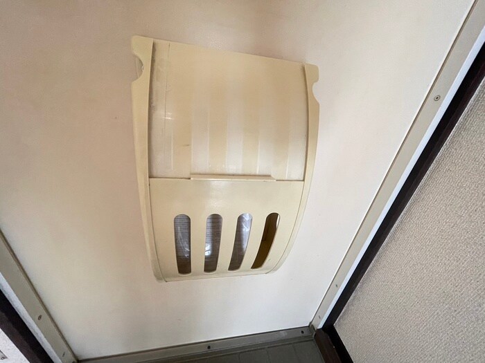 物件内観写真18　(玄関)