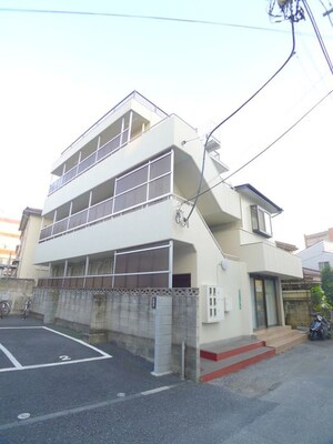 ハウス第五仲町外観写真