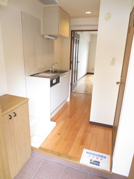 物件内観写真7　(廊下)