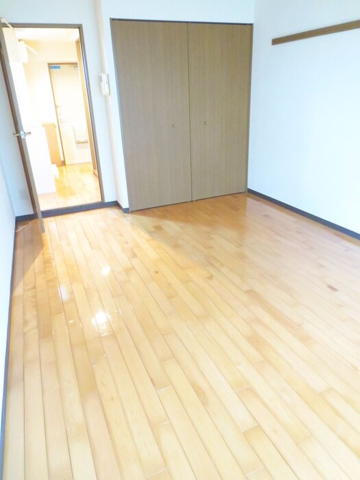 物件内観写真11　(居室)