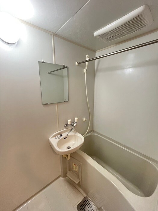 物件内観写真12　(バス／シャワールーム等)