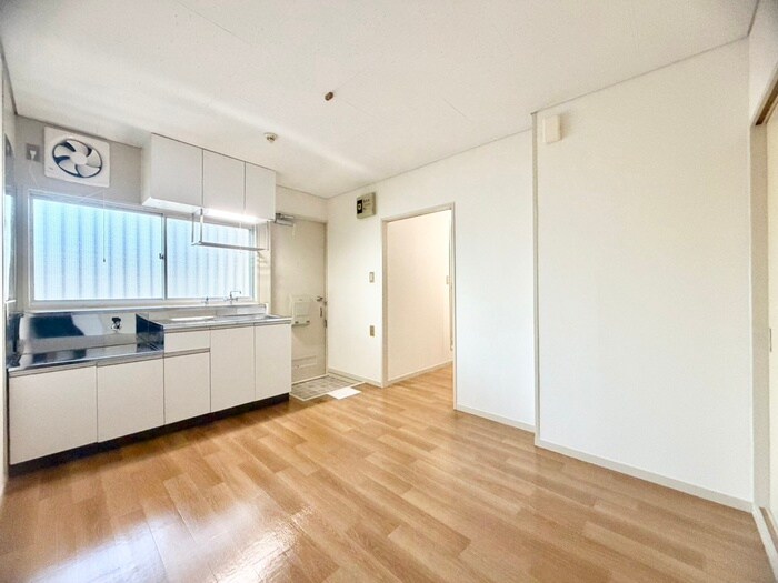 物件内観写真9　(居室)