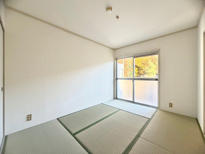 物件内観写真18　(居室)