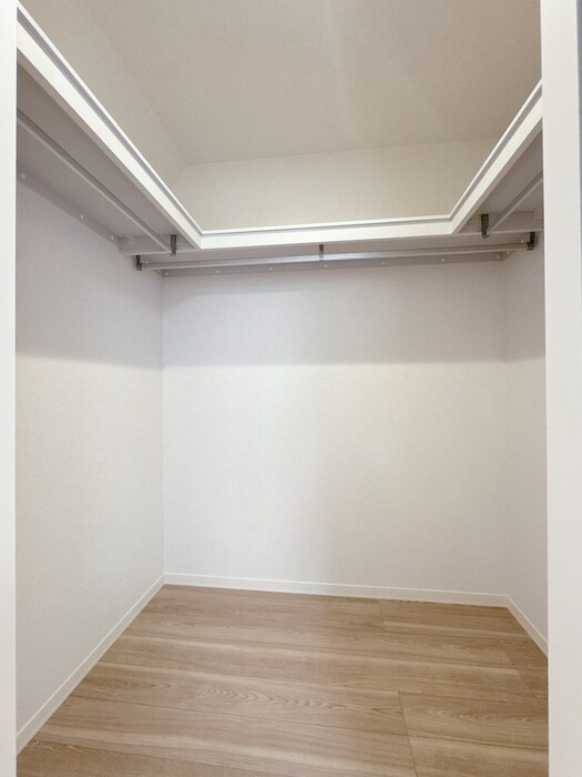 物件内観写真15　(収納)