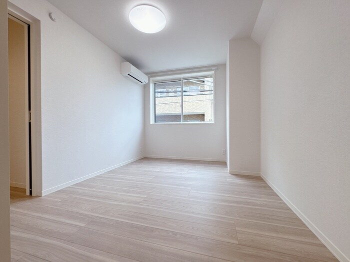 物件内観写真16　(居室)