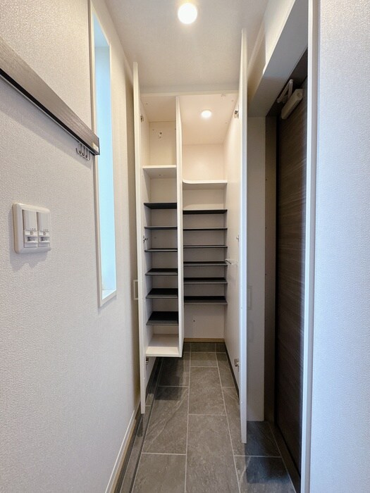 物件内観写真19　(靴箱)