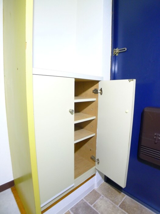 物件内観写真18　(靴箱)