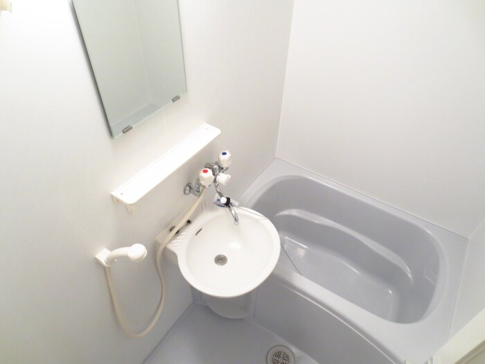 物件内観写真12　(バス／シャワールーム等)