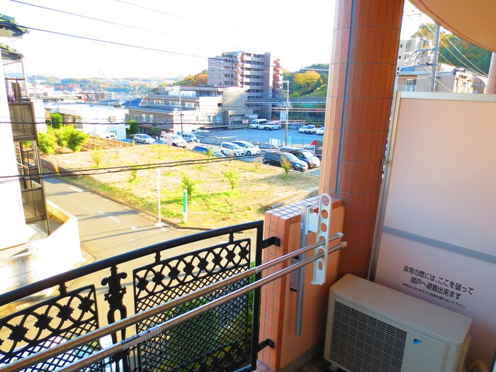 物件内観写真16　(ベランダ・バルコニー)