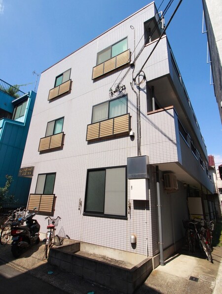 ｃｒｅａｒｅ大島外観写真