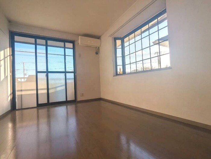 物件内観写真5　(居室)