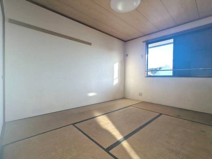 物件内観写真12　(居室)