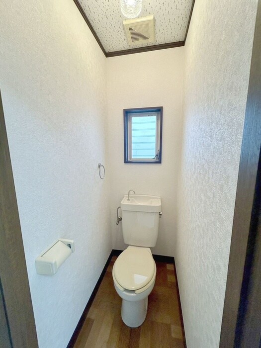物件内観写真12　(トイレ)