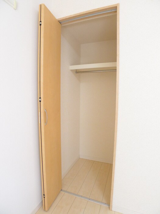 物件内観写真9　(収納)