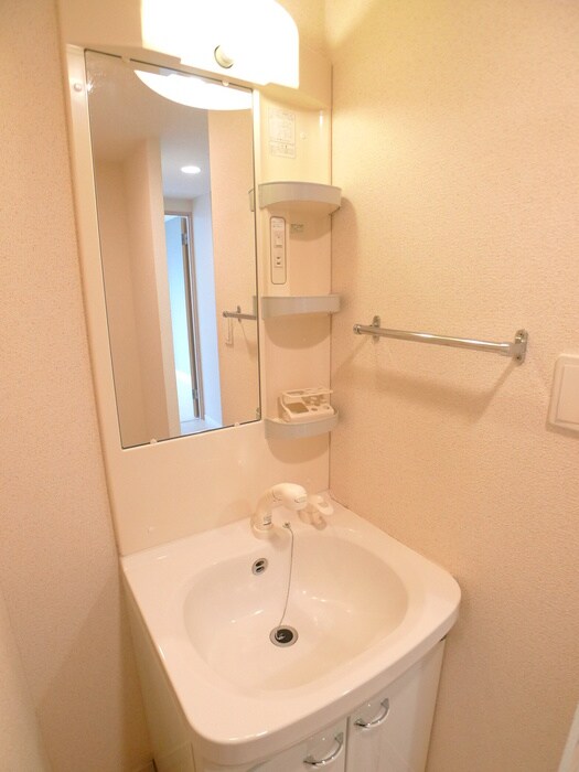 物件内観写真12　(洗面)