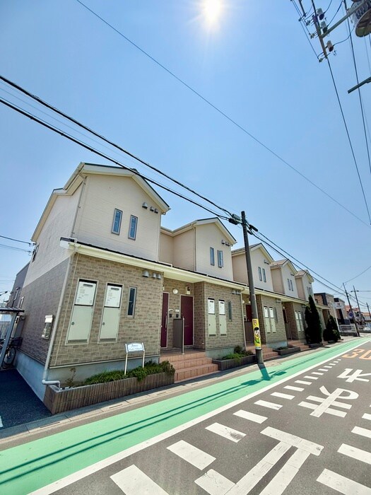 物件外観写真2　(外観写真)