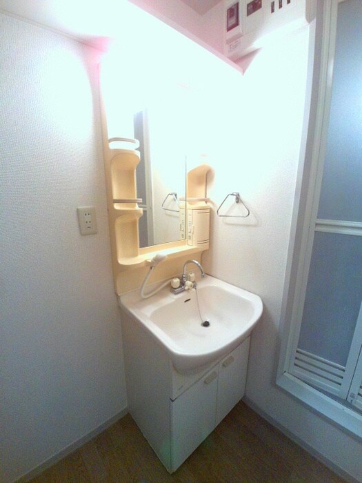 物件内観写真7　(洗面)