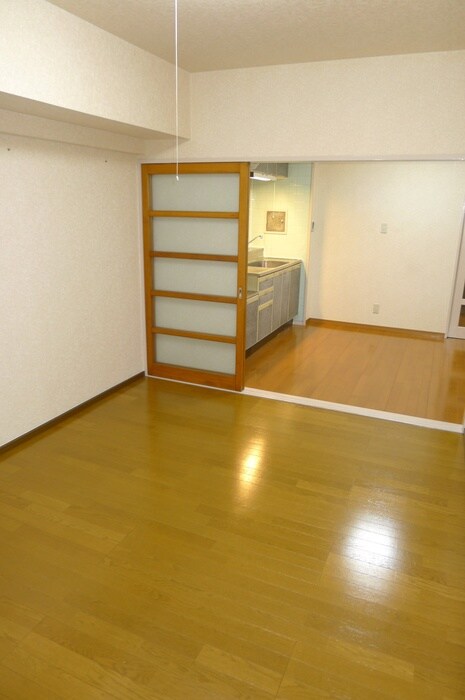 物件内観写真10　(居室)