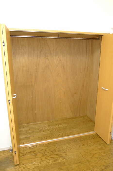 物件内観写真15　(収納)