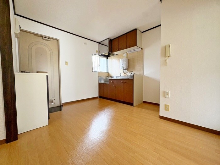 物件内観写真7　(居室)