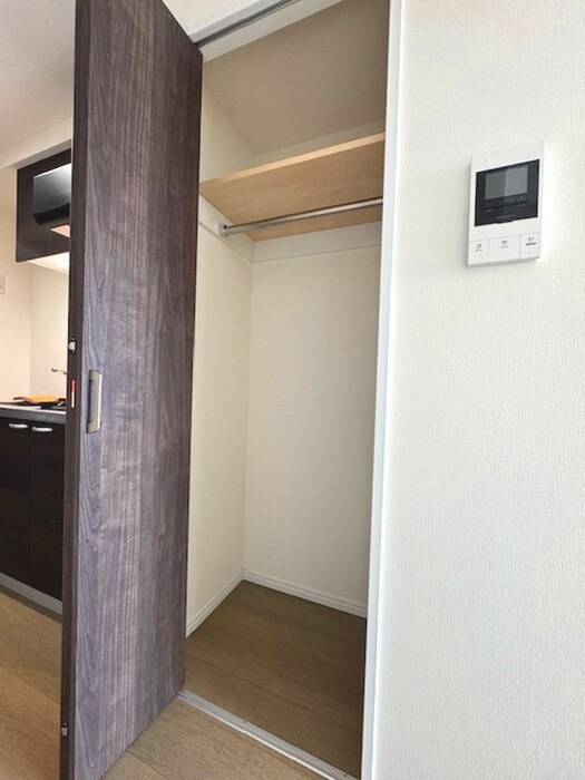 物件内観写真10　(収納)