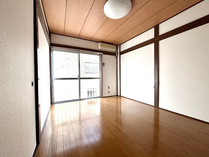 物件内観写真8　(居室)