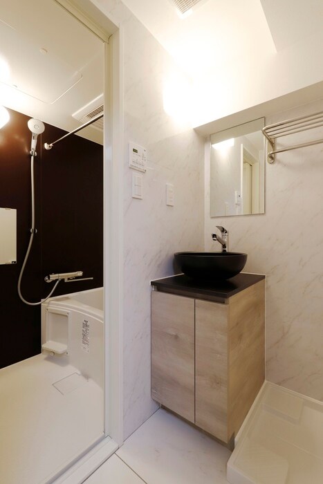 物件内観写真11　(洗面)