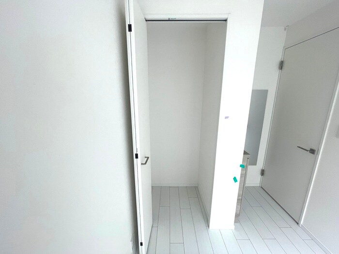 物件内観写真15　(収納)