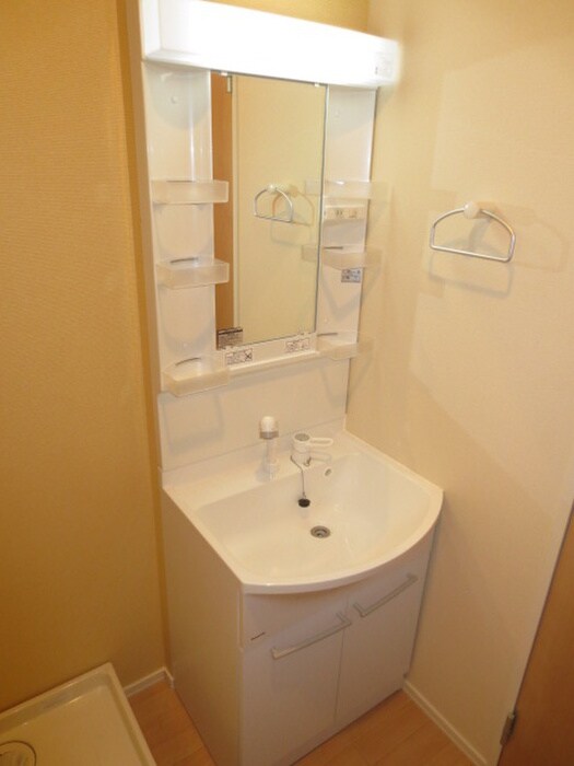 物件内観写真10　(洗面)