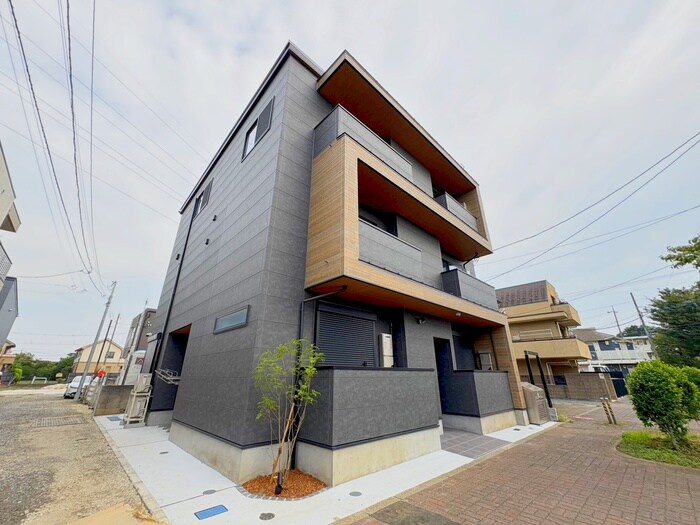 物件外観写真1　(外観写真)