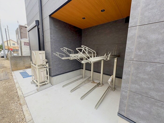 物件外観写真5　(建物設備)