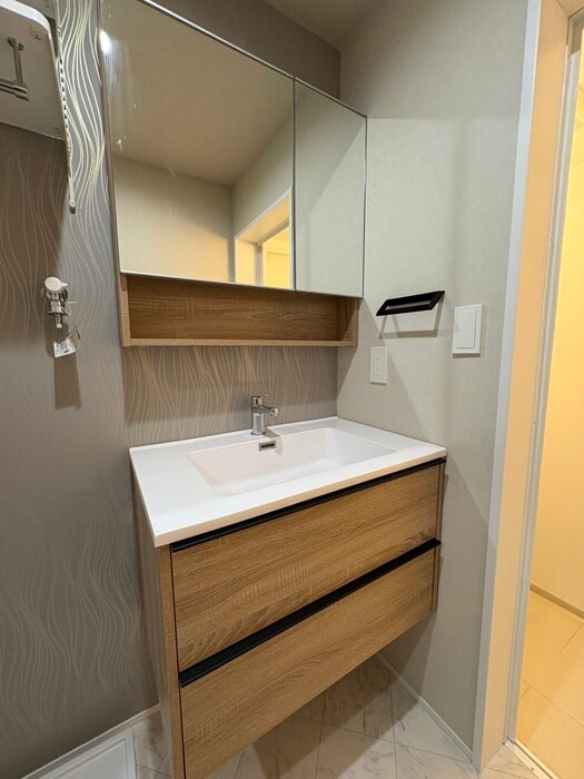 物件内観写真12　(洗面)