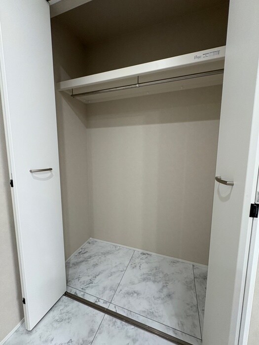 物件内観写真13　(収納)