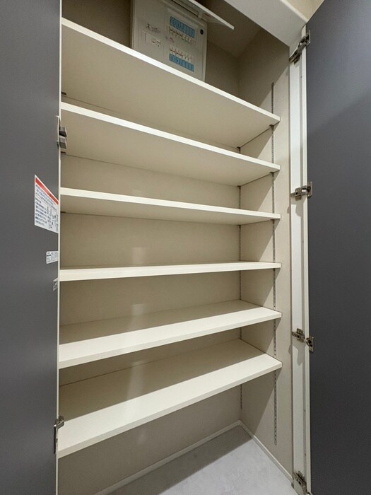 物件内観写真16　(靴箱)