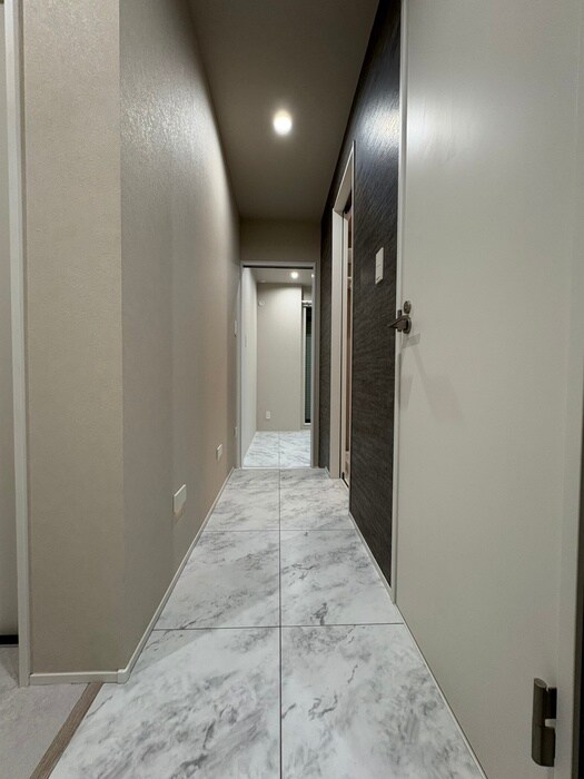 物件内観写真19　(廊下)