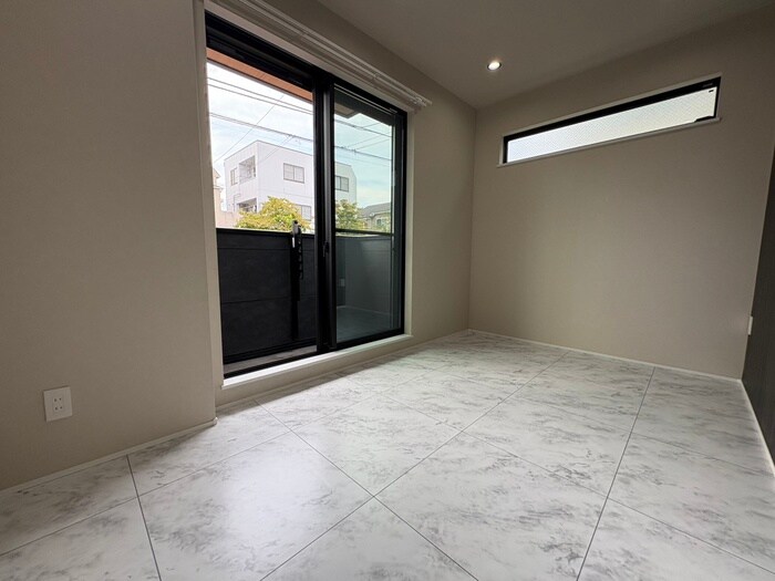 物件内観写真21　(居室)