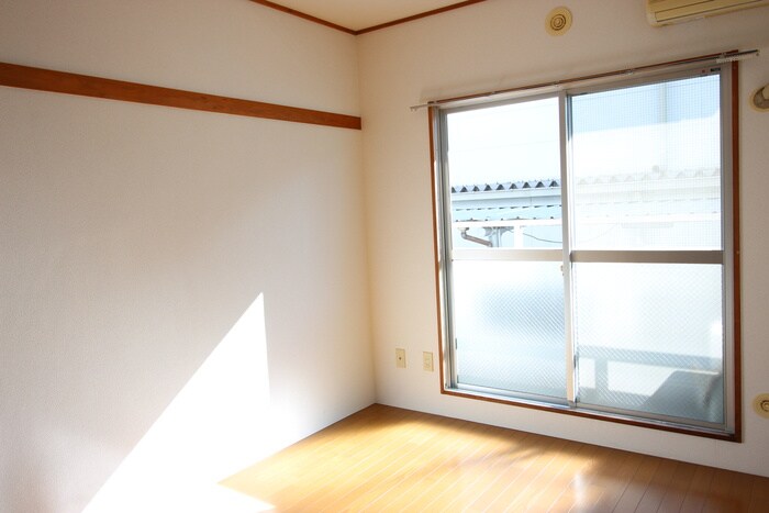 物件内観写真18　(居室)