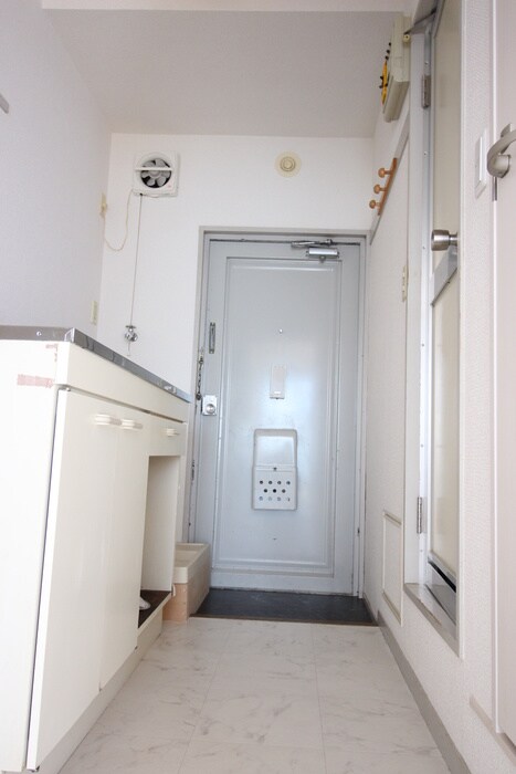 物件内観写真19　(廊下)