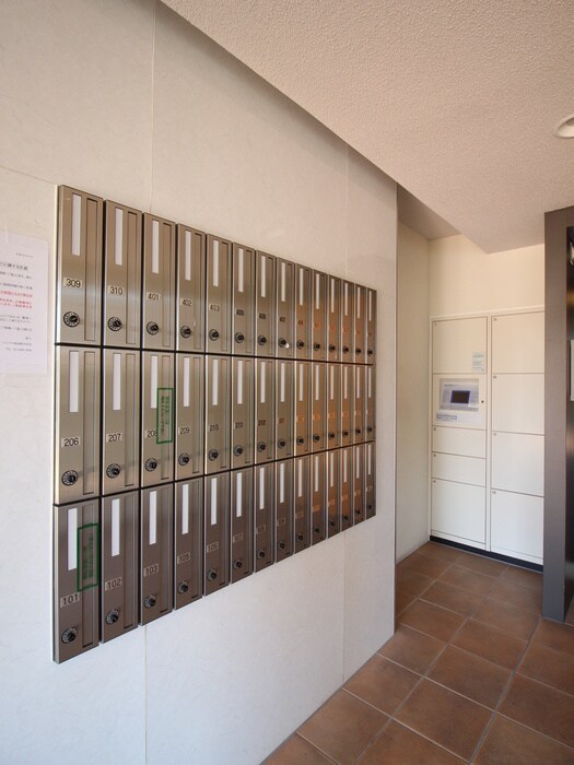 物件外観写真5　(建物設備)