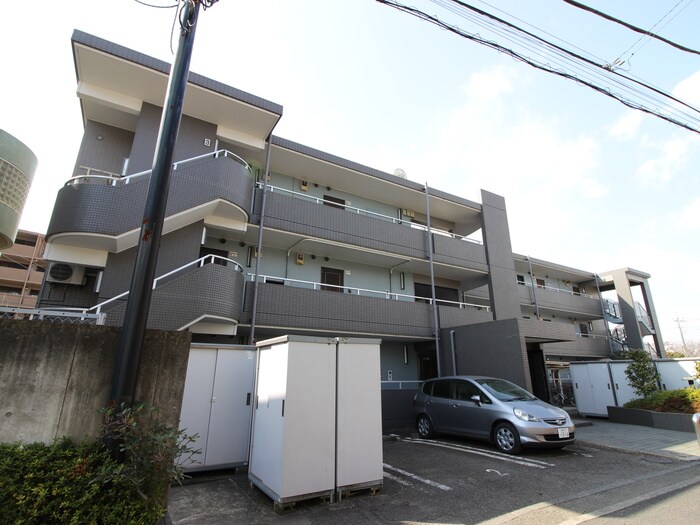 物件外観写真2　(外観写真)